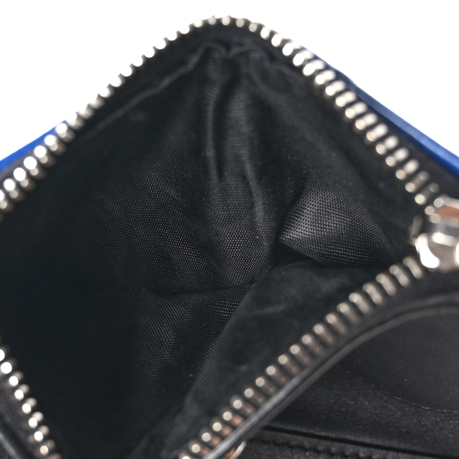 Saint Laurent Patent Grain De Poudre Matelasse Chevron Monogram Zipped Two-Part Wallet Royal Blue 6 of 10