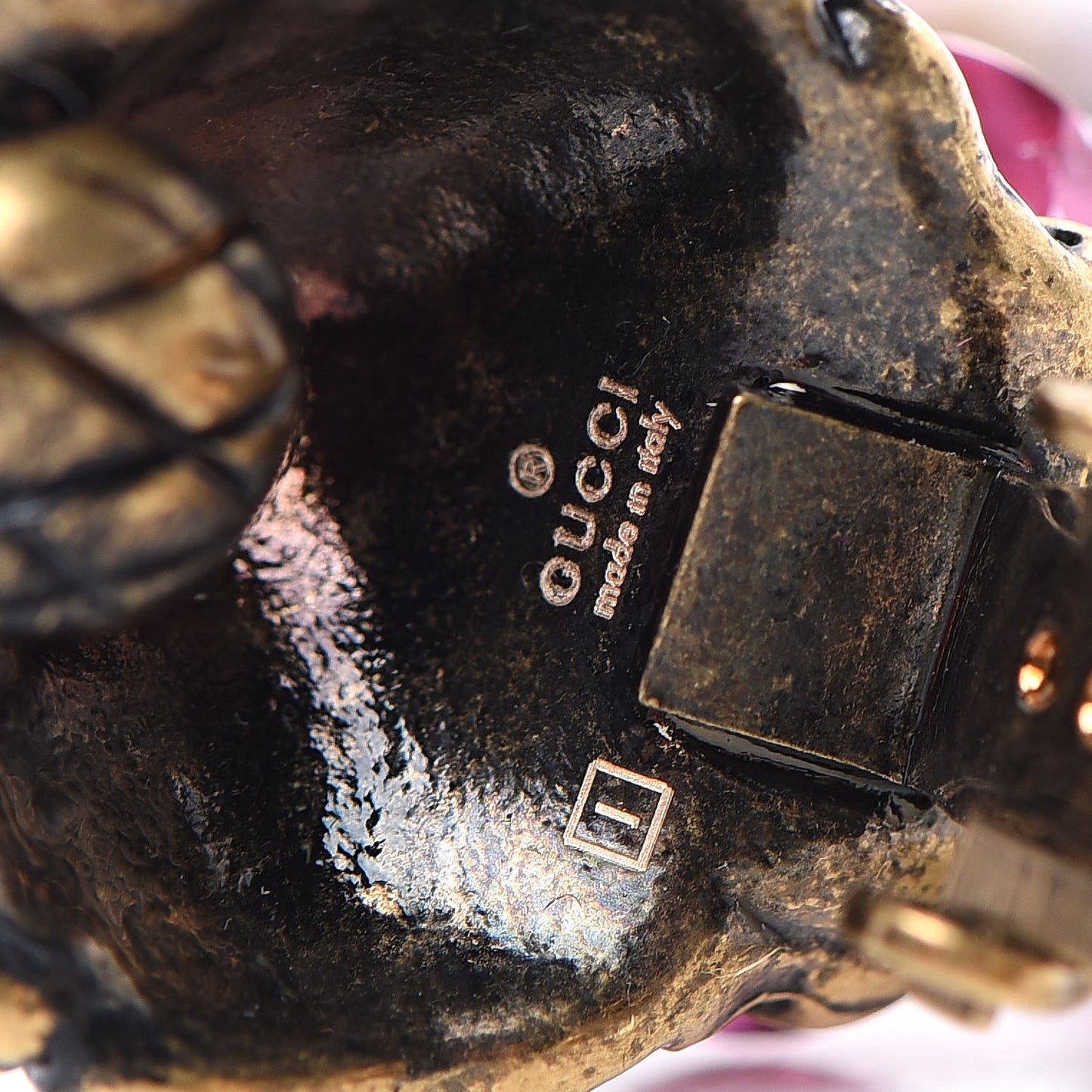 Crystal Metal Lionhead Drop Earrings Rosa Aged Gold