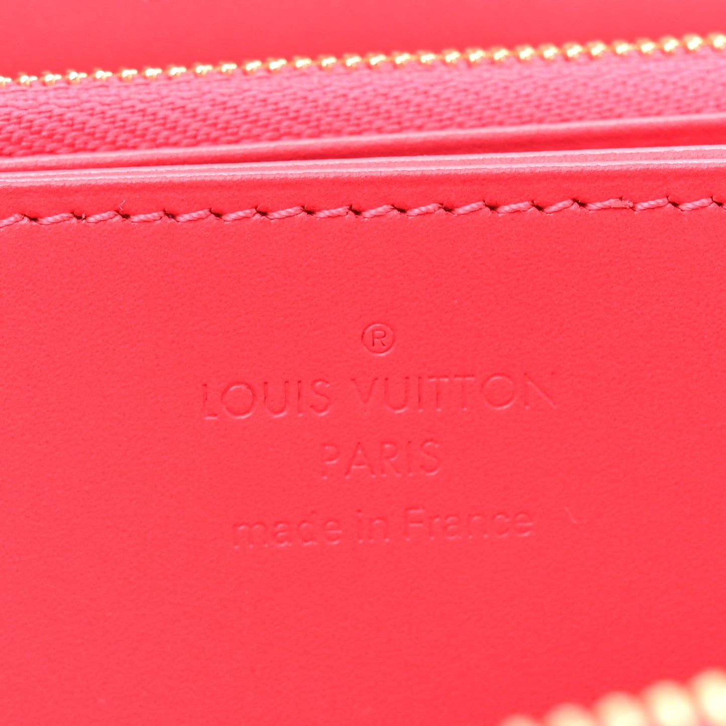 Vernis Valentine Zippy Wallet Fuchsia Neon
