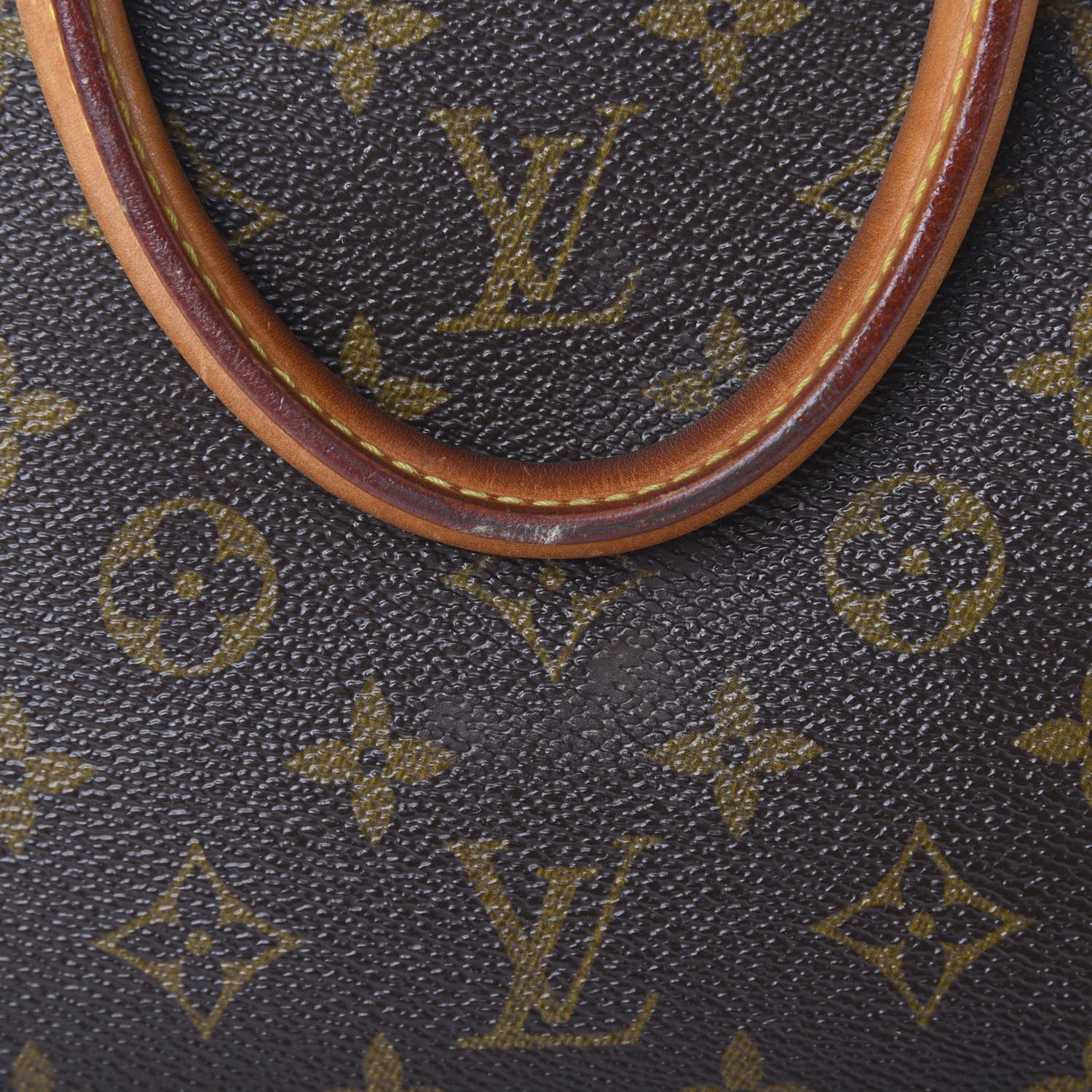 Louis Vuitton Monogram Alma PM 12 of 19