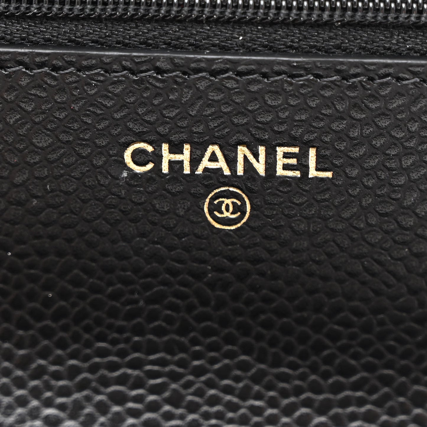 Caviar Quilted CC Turnlock Wallet On Chain WOC Black