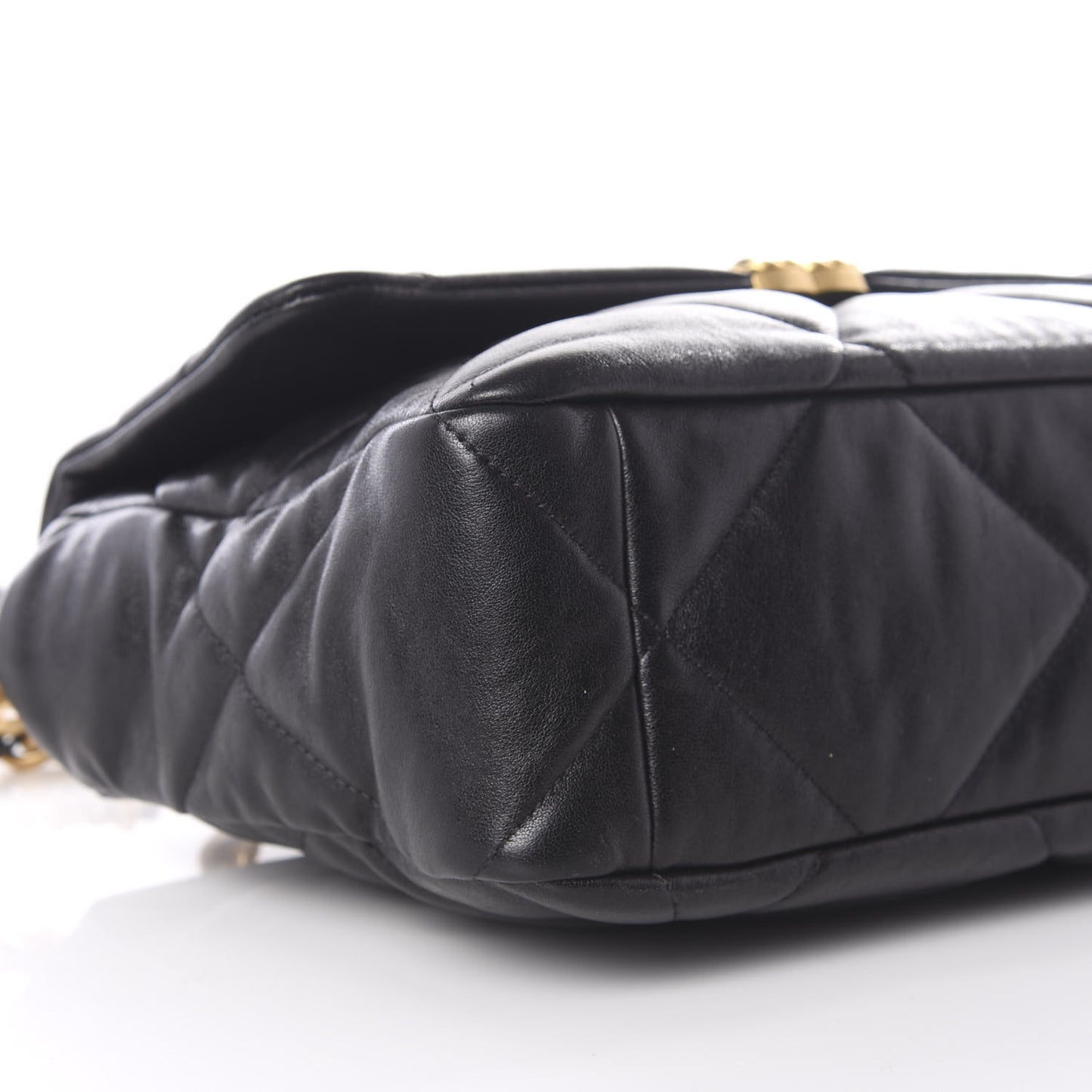 Goatskin Quilted Large 19 Flap Black
