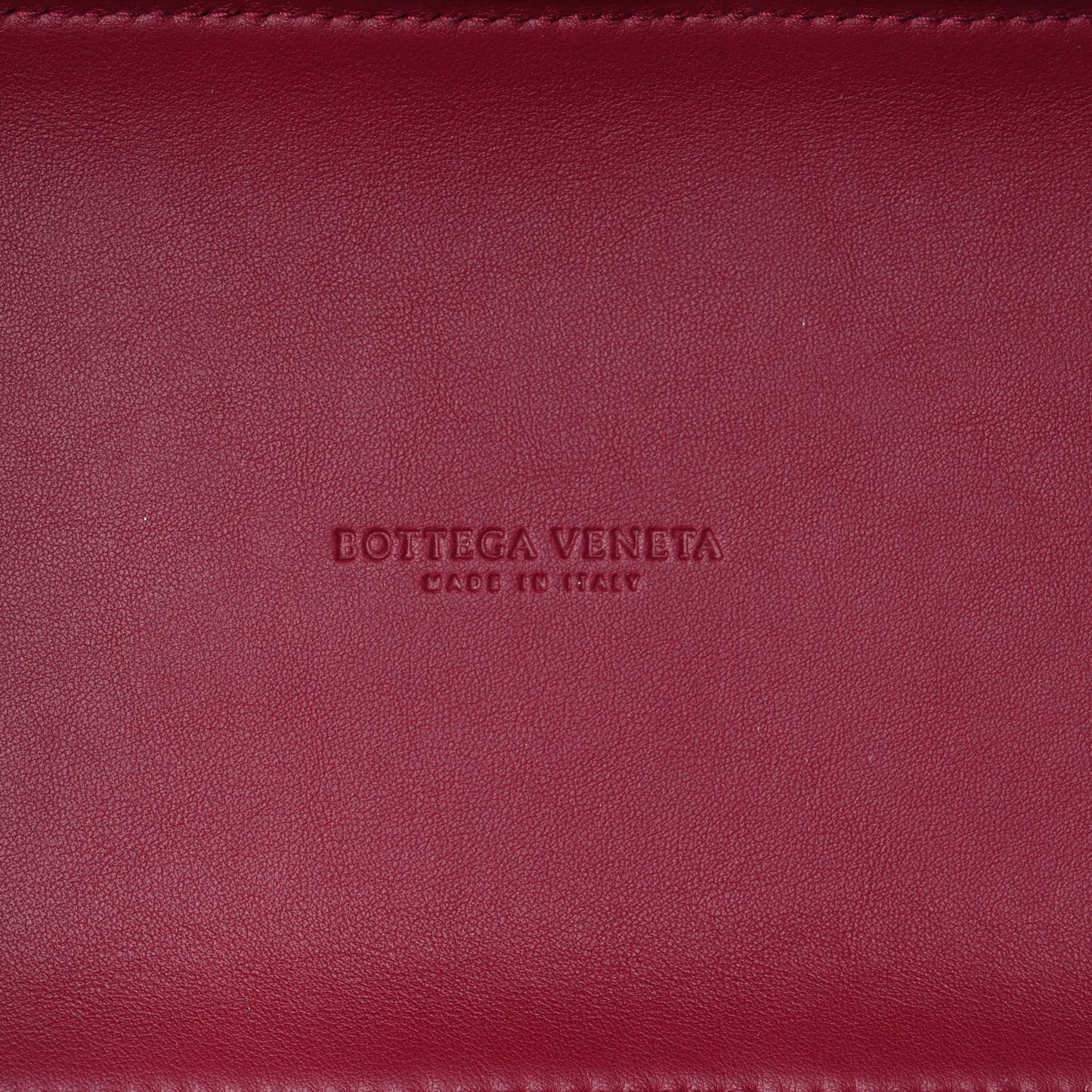 Butter Calfskin Padded Swoop Amaranto