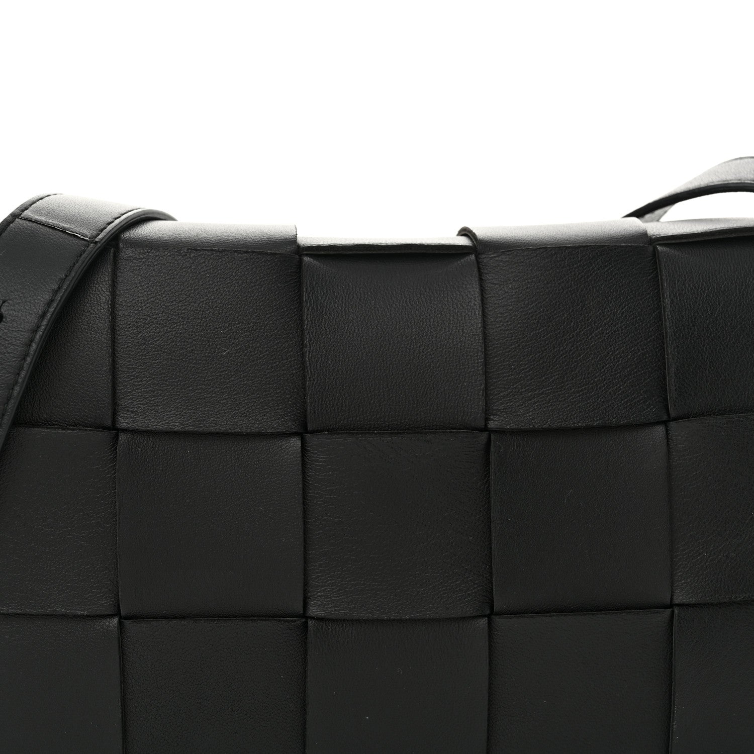 Bottega Veneta Lambskin Maxi Intrecciato Cassette Crossbody Bag Black 8 of 11
