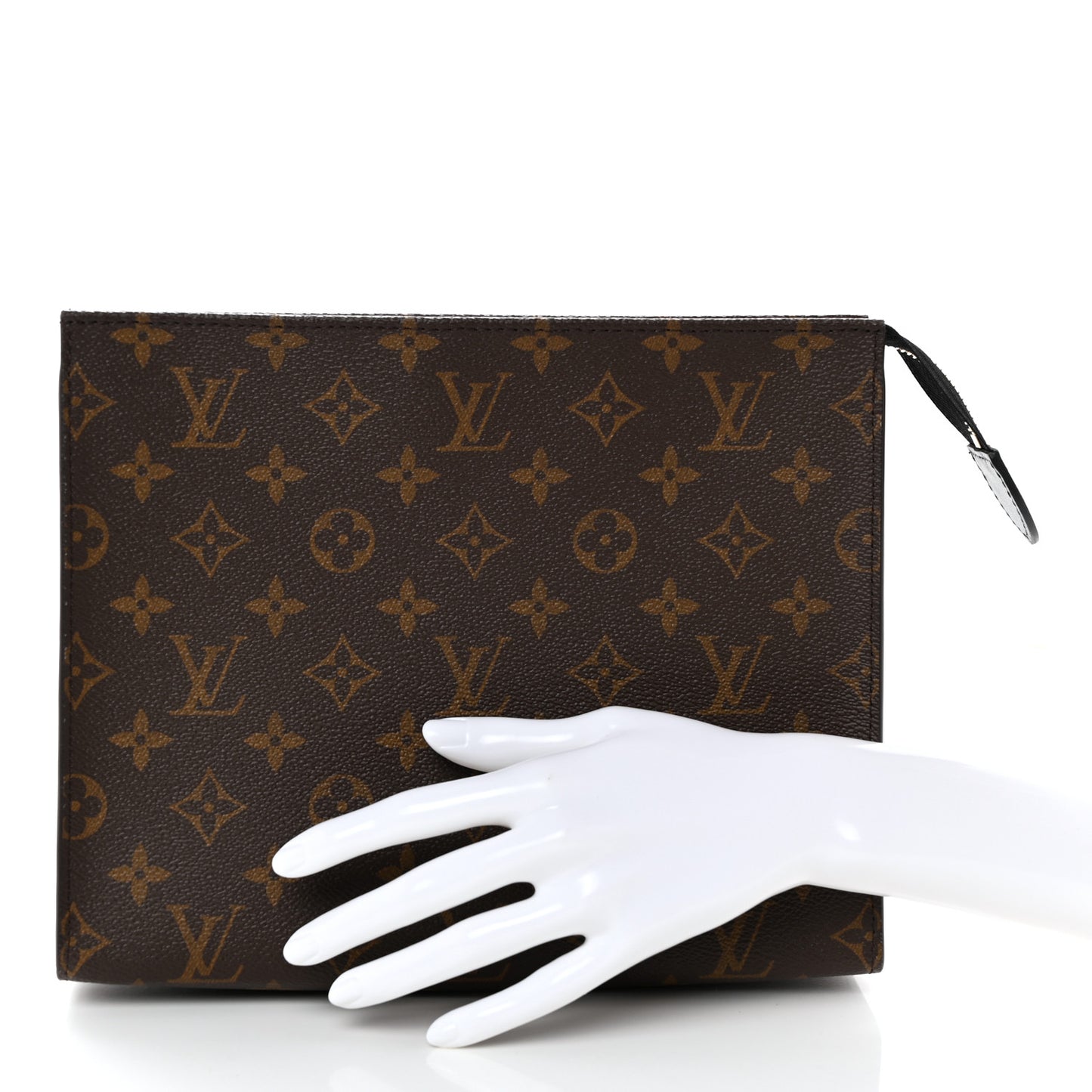 Monogram Poche Toilette NM