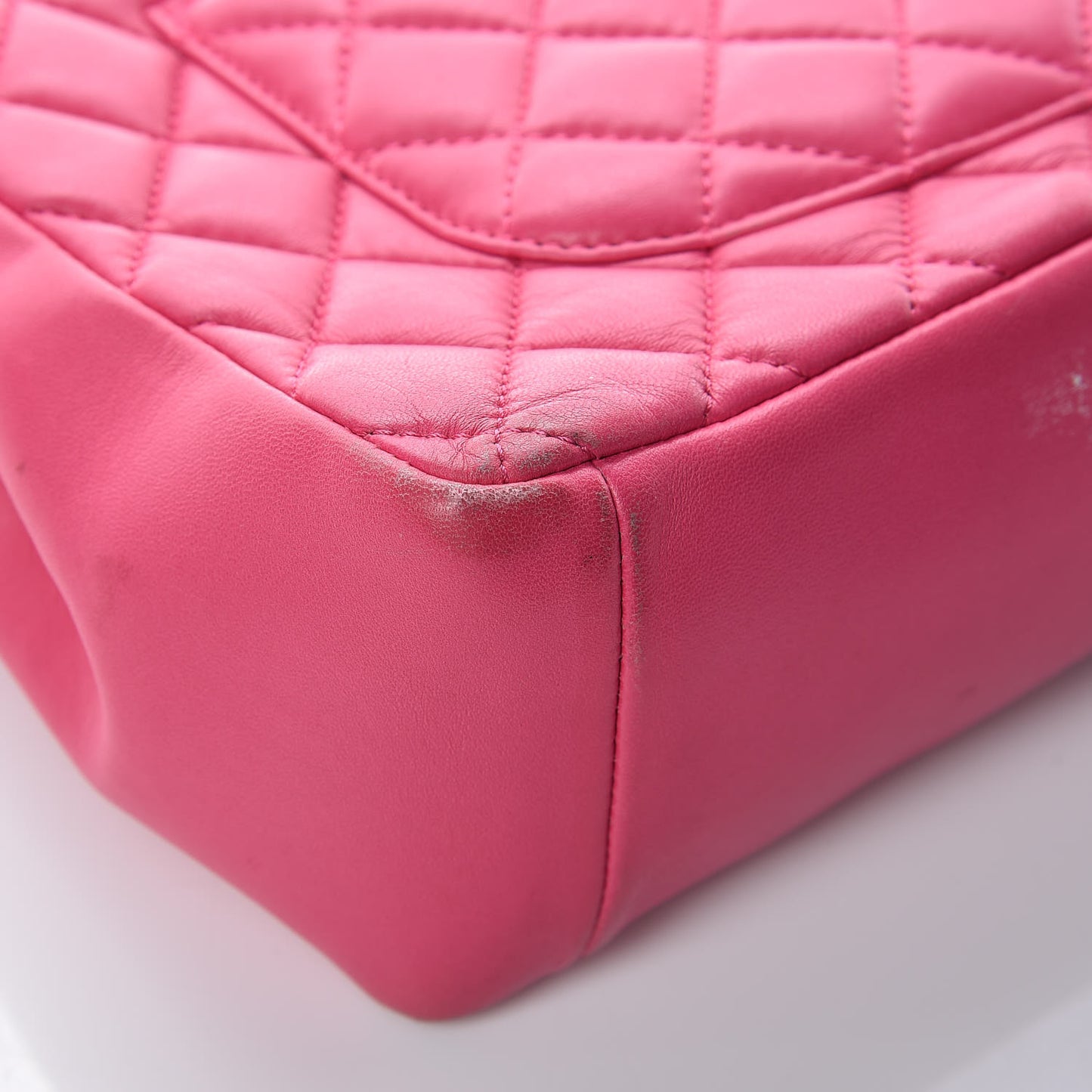 Lambskin Quilted Jumbo Mademoiselle Chic Flap Fuchsia