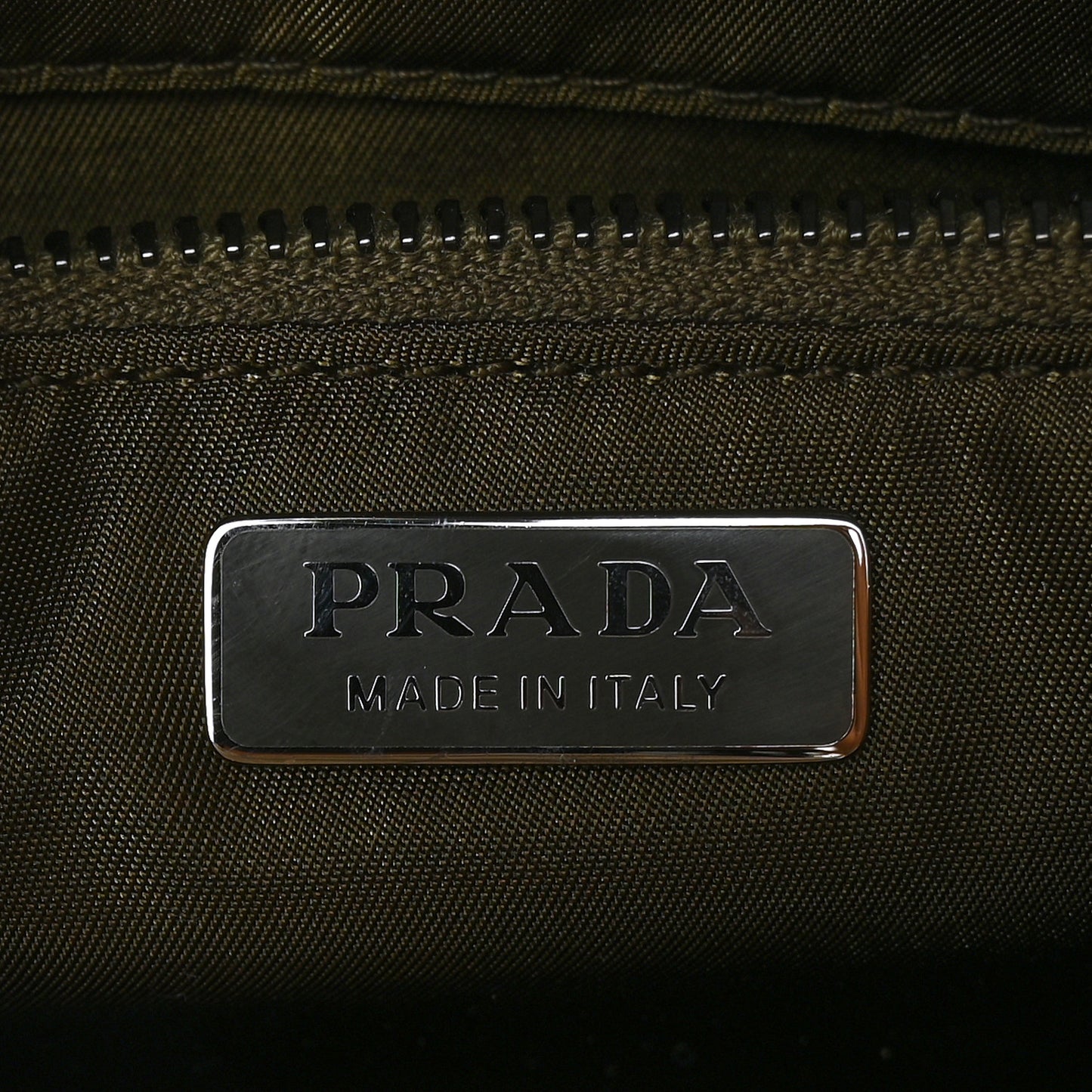 Nylon Tessuto Chain Shoulder Bag Mimetico