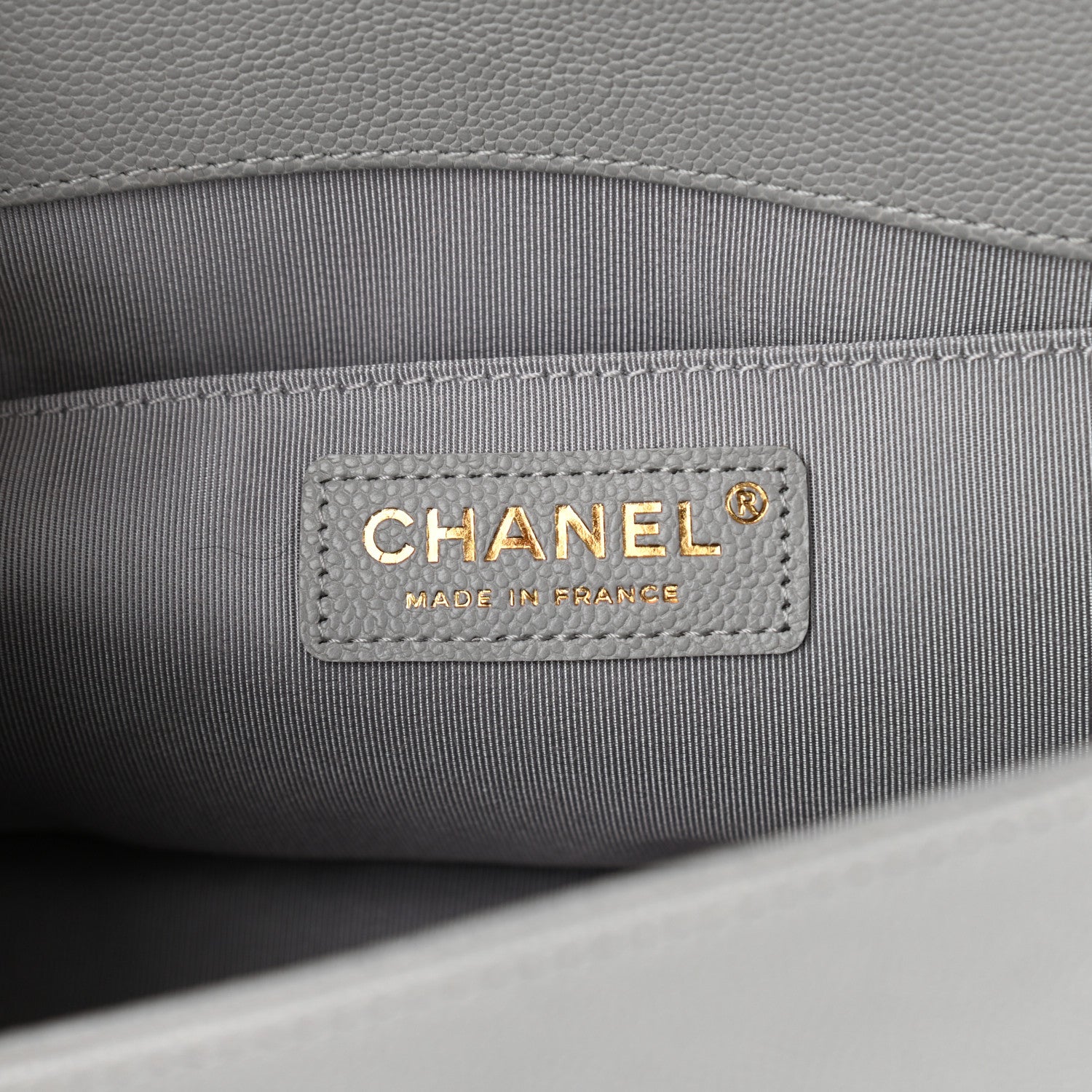 Chanel Caviar Quilted Medium Boy Flap Light Grey 6 of 10
