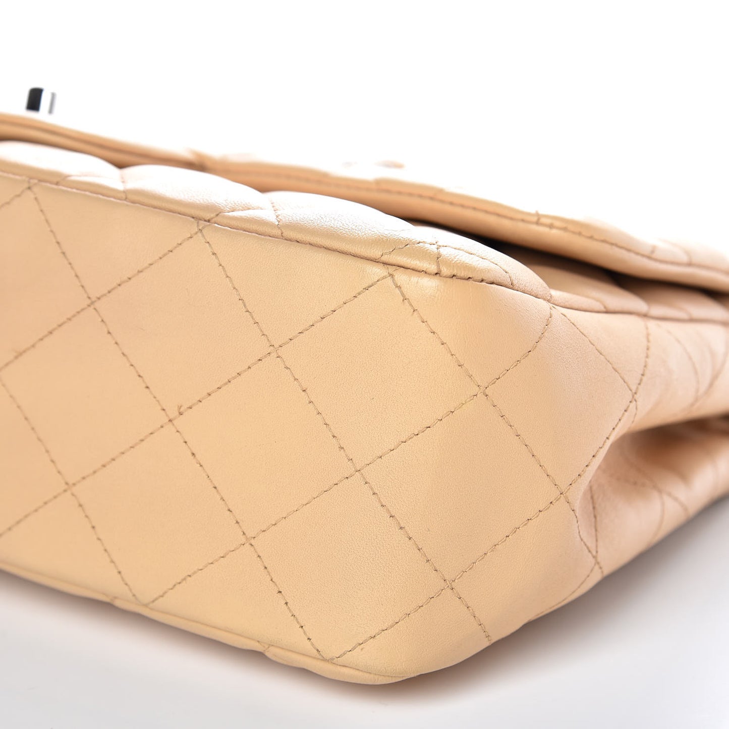 Lambskin Quilted Jumbo Single Flap Beige Clair