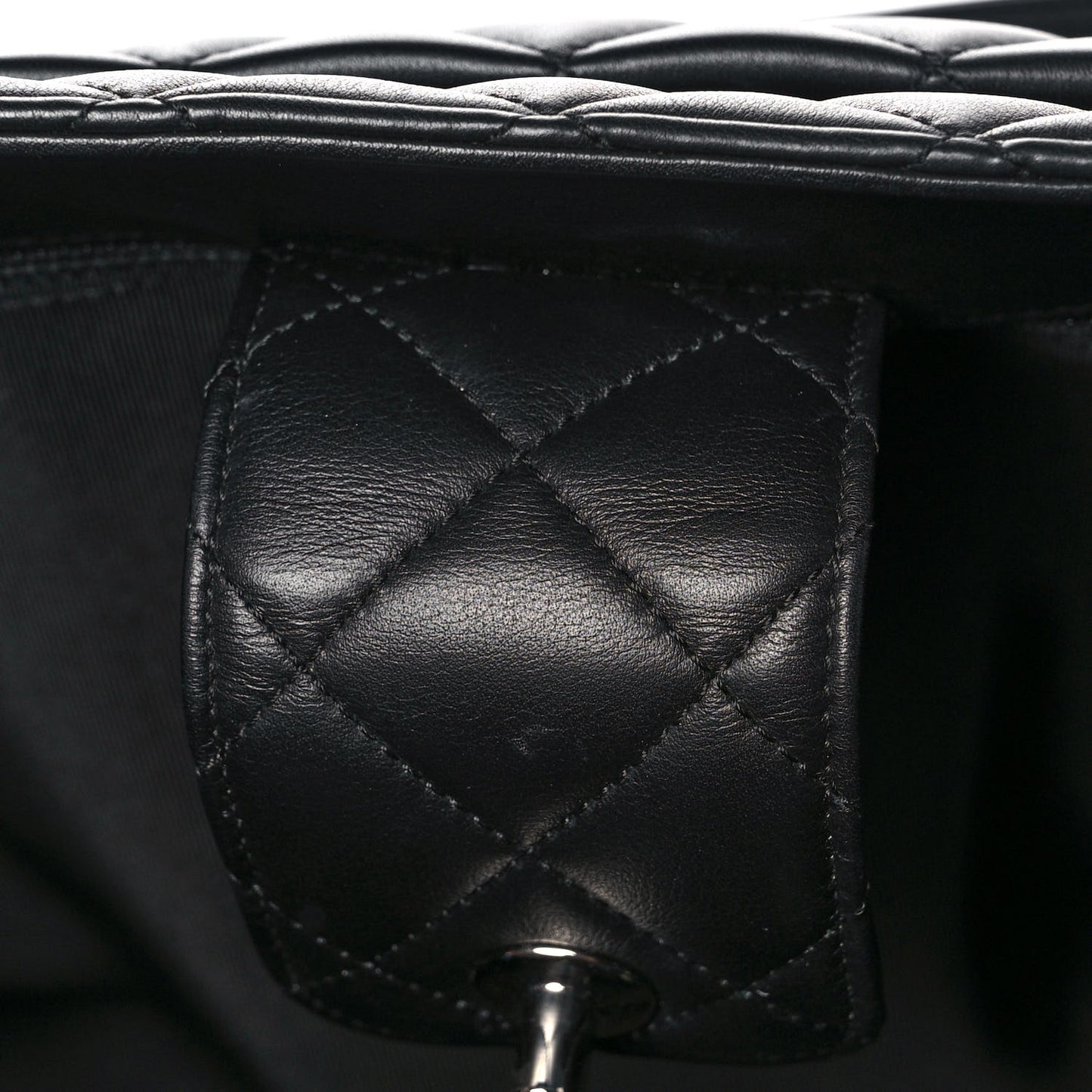 Calfskin Quilted Large Classic Shopping Tote Black