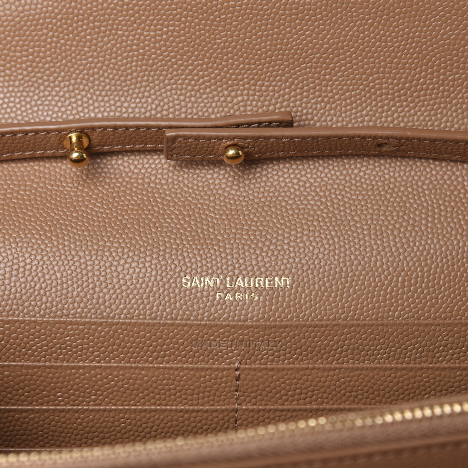 Saint Laurent Grain De Poudre Mixed Matelasse Triquilt Monogram Chain Wallet Dune 8 of 10