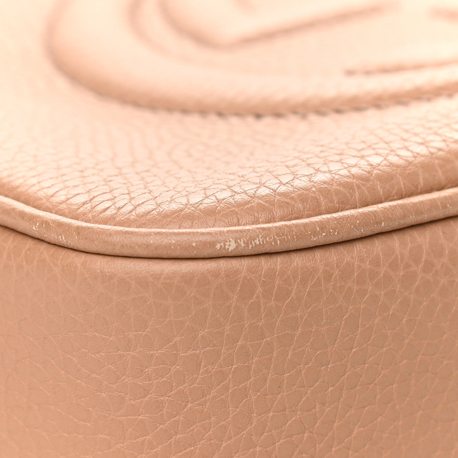 Gucci Pebbled Calfskin Small Soho Disco Bag Camelia 10 of 10