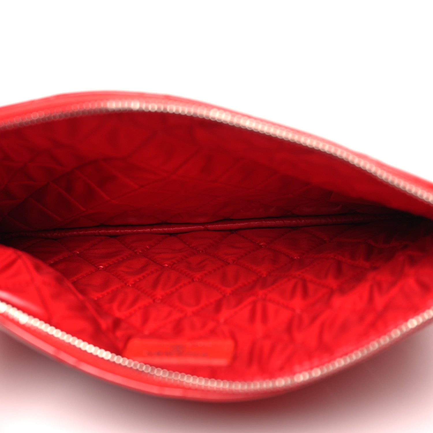 Chanel Patent Calfskin Quilted Valentine Hearts Medium O Cosmetic Case Red 5 of 10