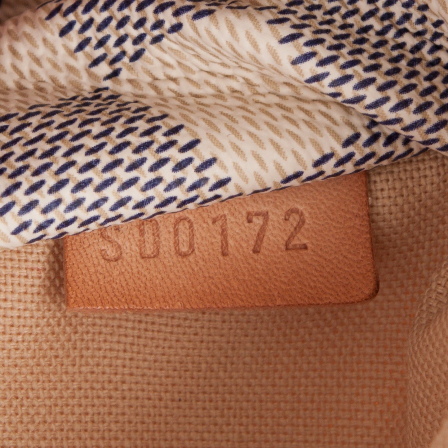 Damier Azur Totally MM