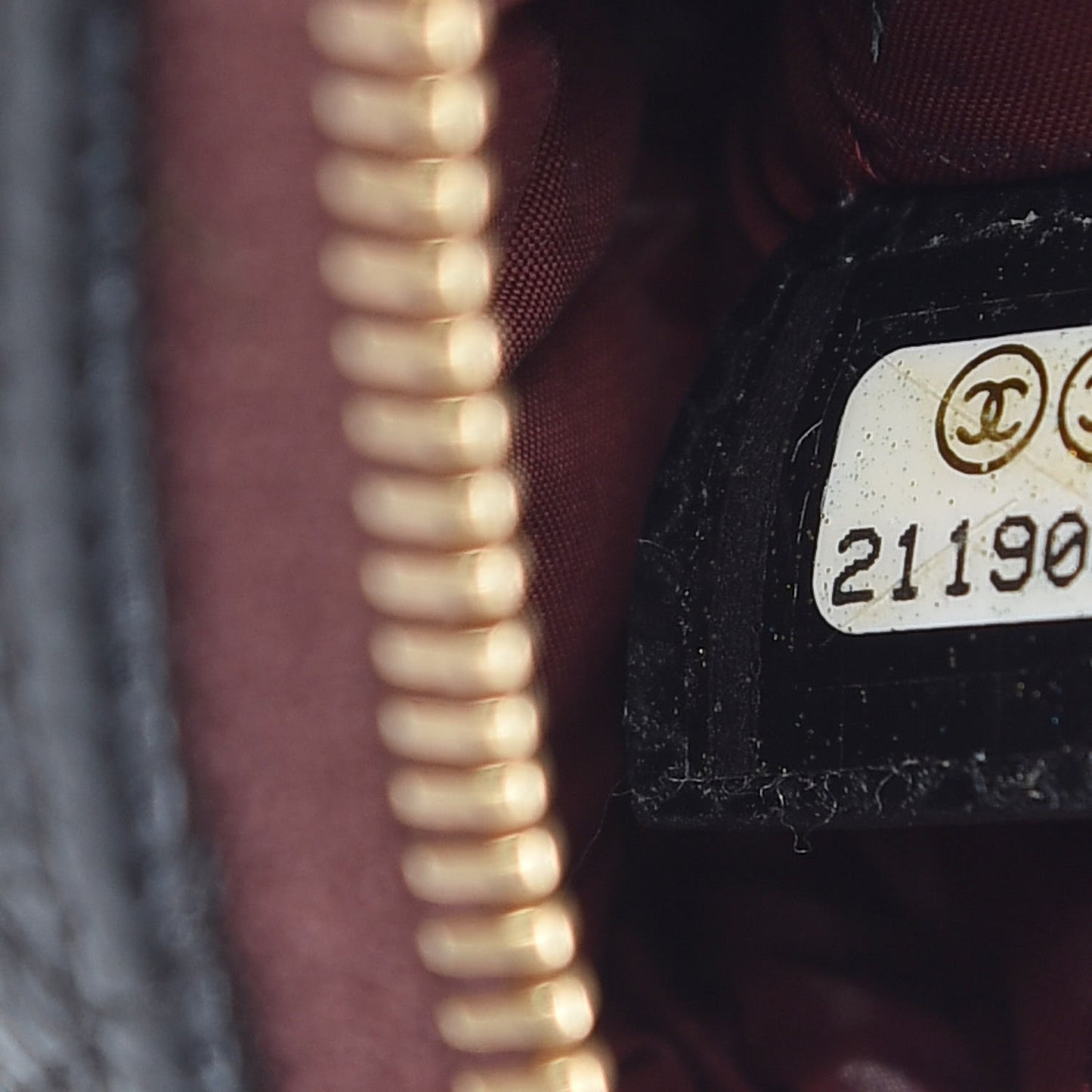 Caviar Quilted Small Cosmetic Case Black