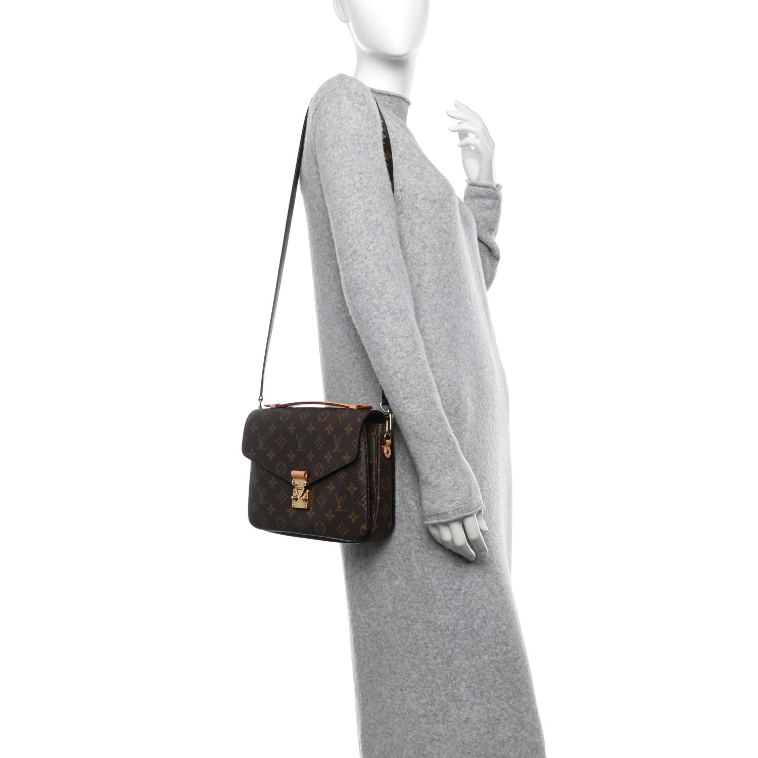 Louis Vuitton Monogram Pochette Metis 2 of 10