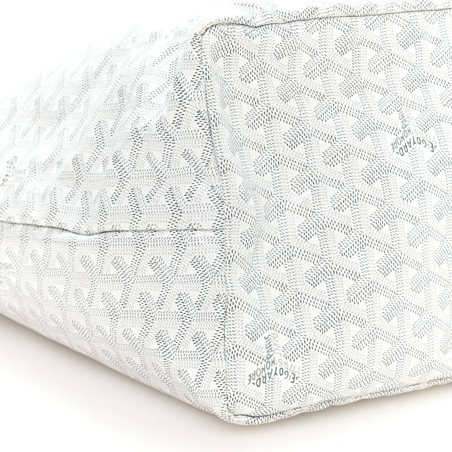 Goyardine Saint Louis GM White