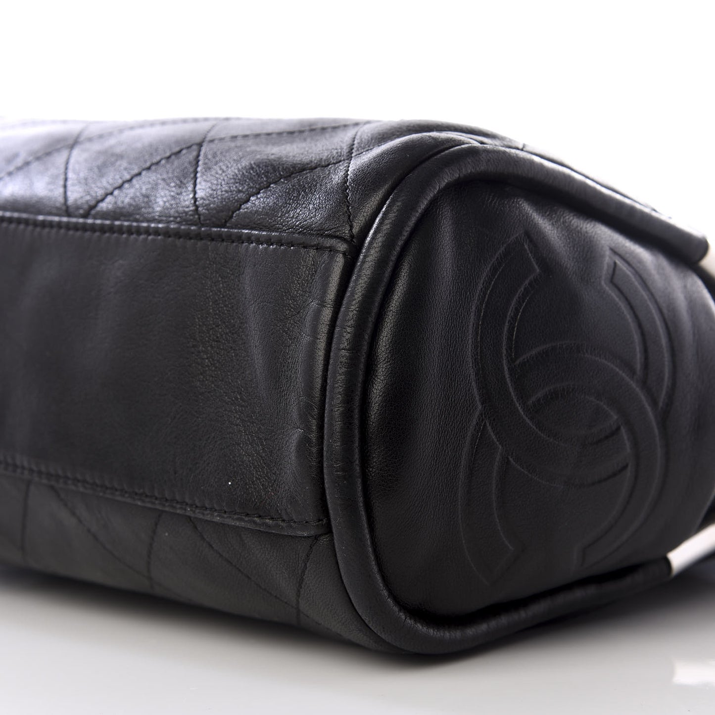 Lambskin Large Ultimate Soft Shoulder Bag Black