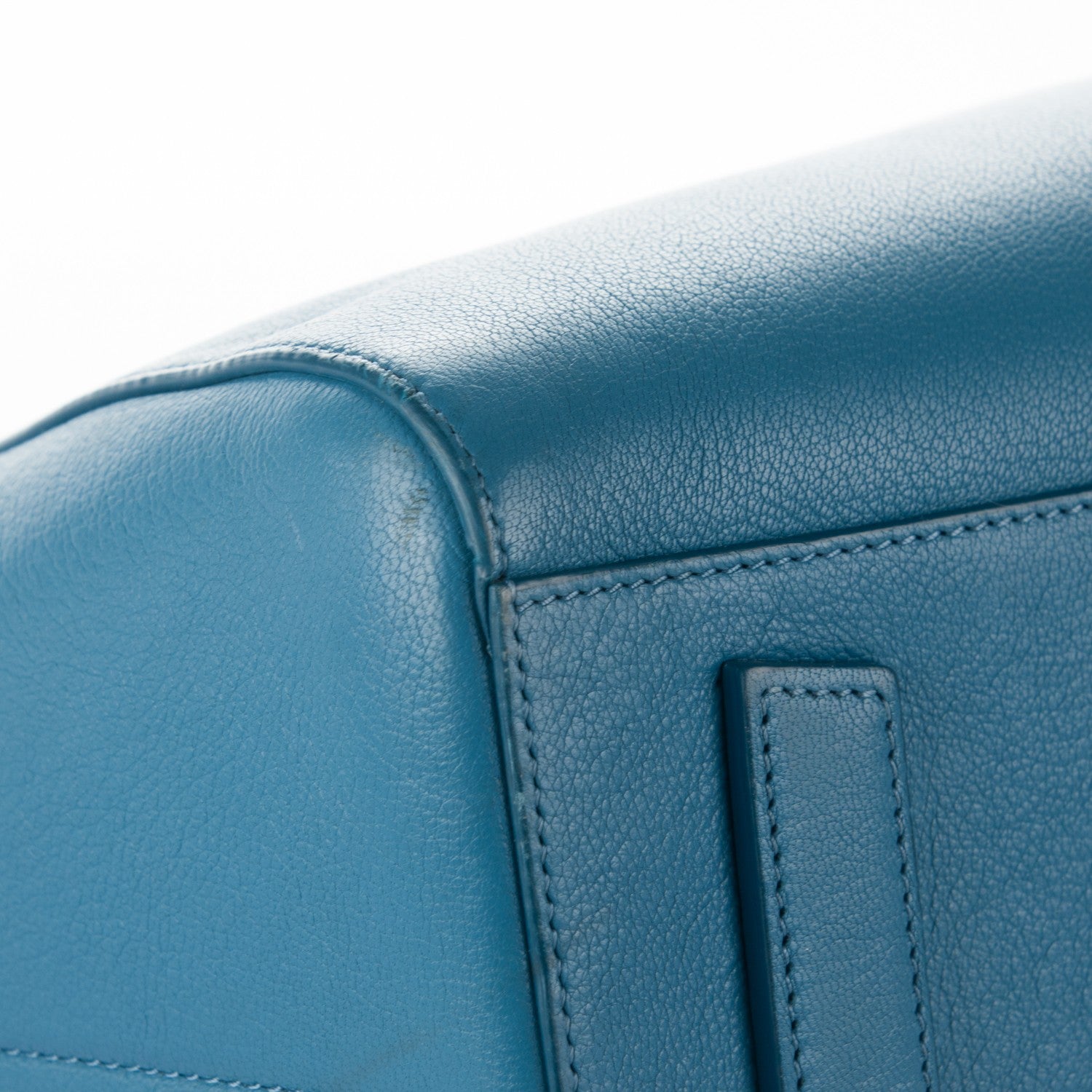 Givenchy Sugar Goatskin Medium Antigona Mineral Blue 10 of 11