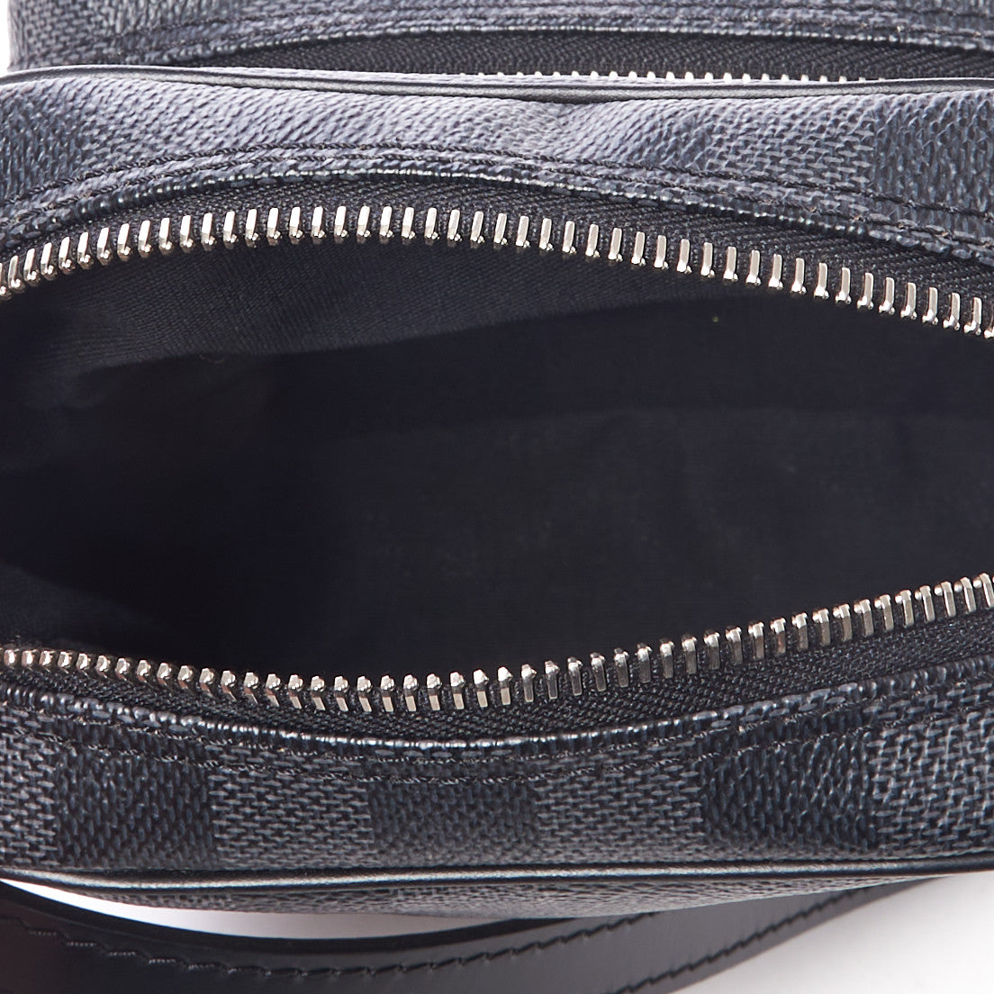 Damier Graphite Rem Bag