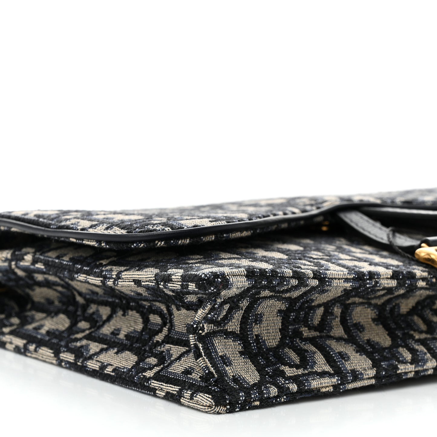 Oblique Saddle Chain Pouch Blue