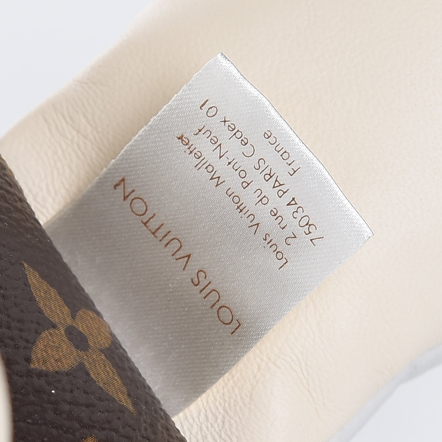 Louis Vuitton Calfskin Monogram Doudou Oscar Dog Beige 10 of 11