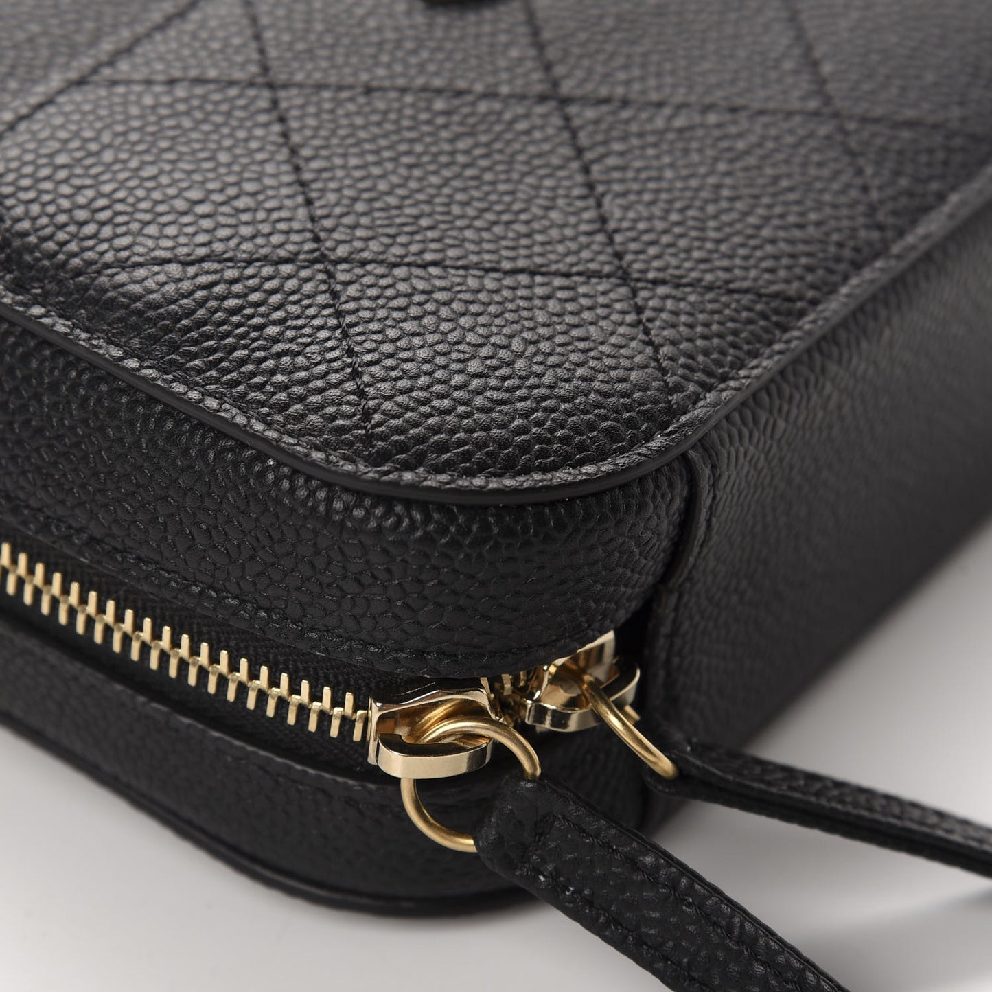 Caviar Quilted Waist Bag Black