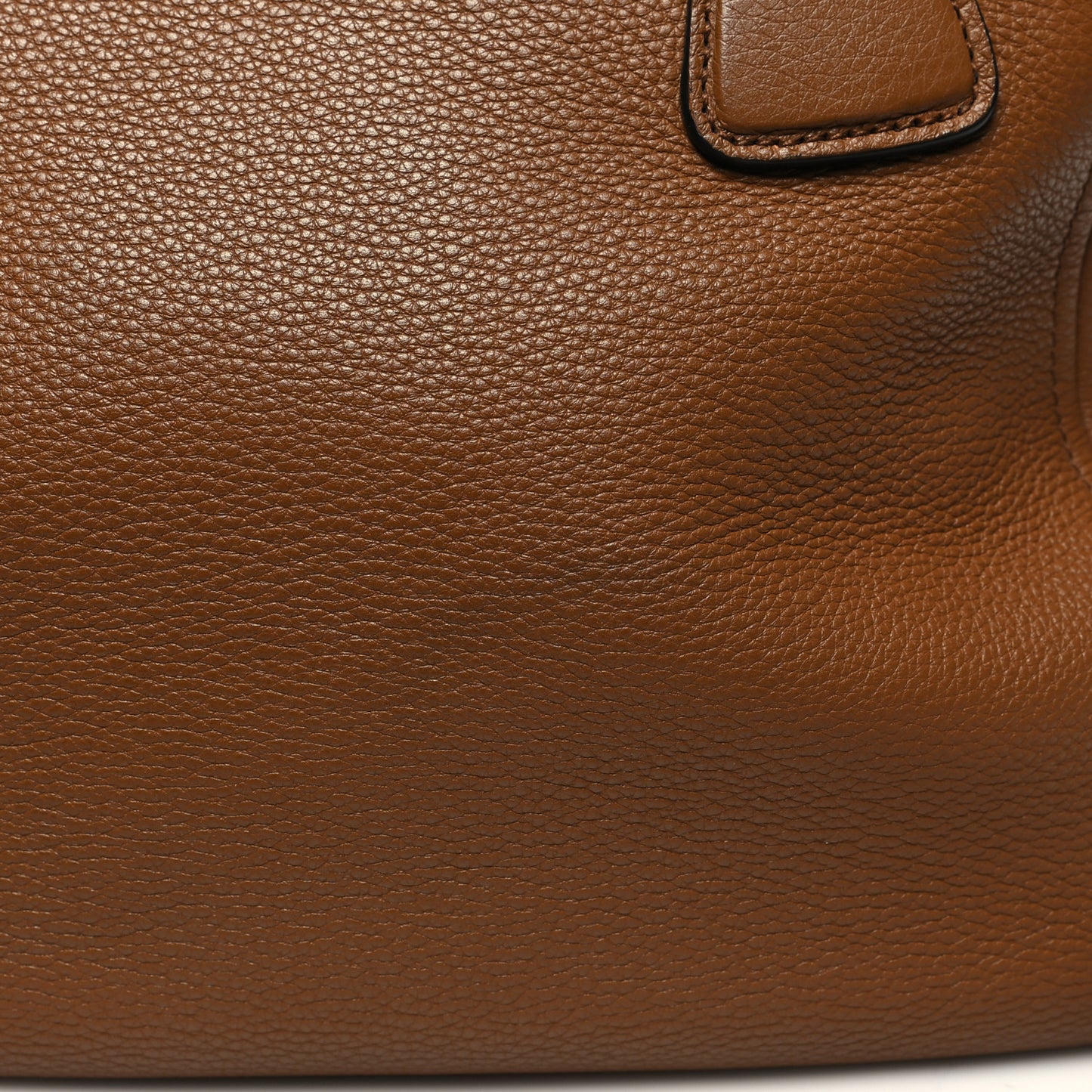 Vitello Phenix Shoulder Bag Cannella