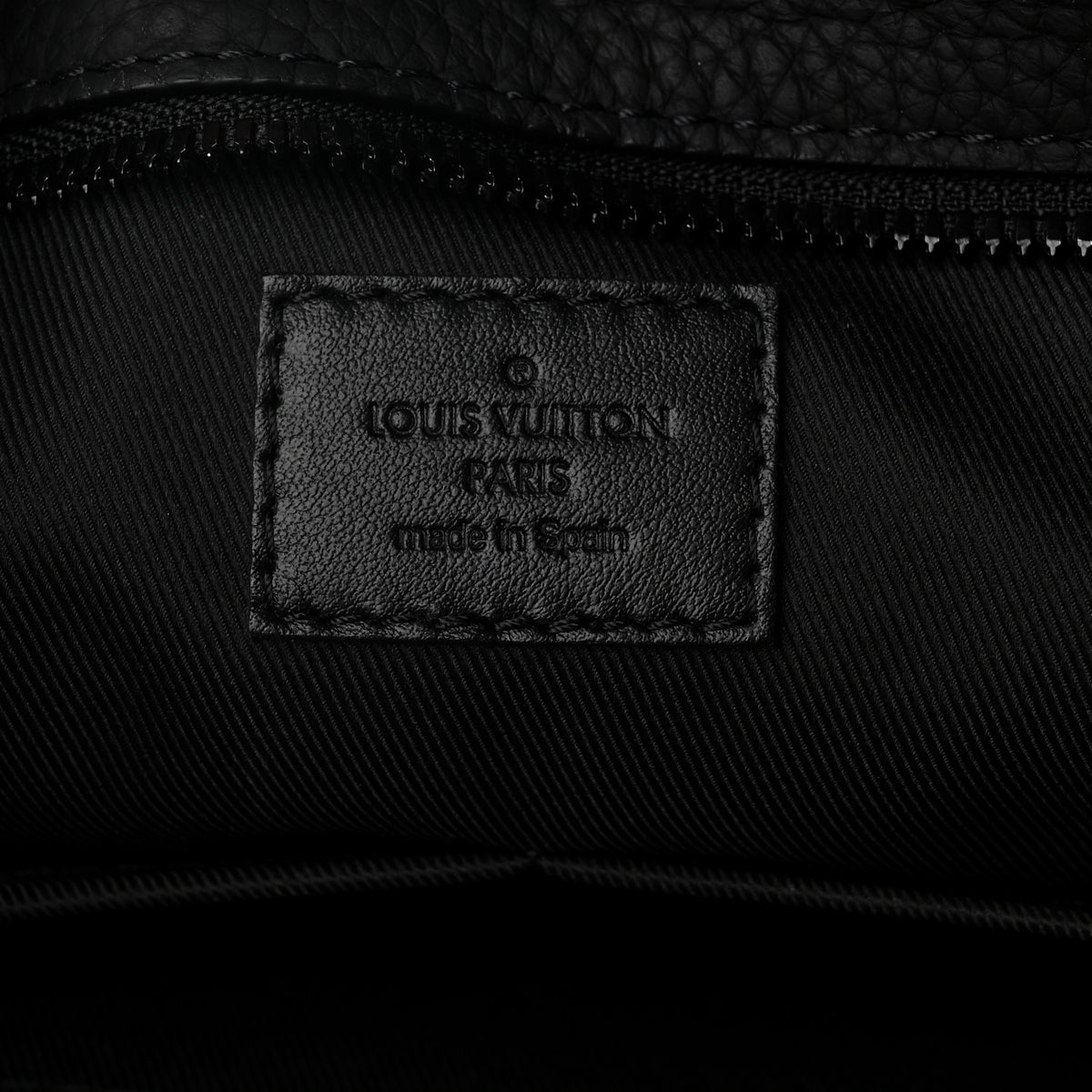 Taurillon Christopher Tote Black