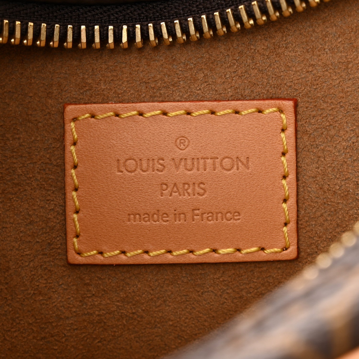 Louis Vuitton Monogram Loop 6 of 9