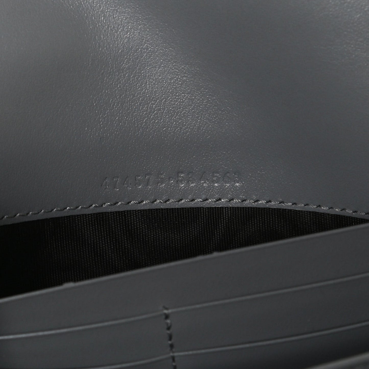 Calfskin Matelasse Aria GG Marmont Chain Wallet Deep Grey