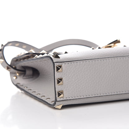 Valentino Garavani Pebbled Calfskin Medium Rockstud Flip Lock Crossbody Bag Pastel Grey 5 of 8