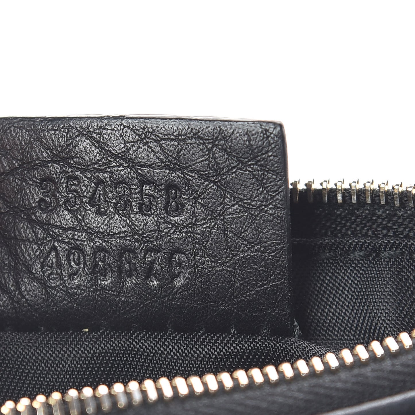 Pebbled Calfskin Soho Key Case Black