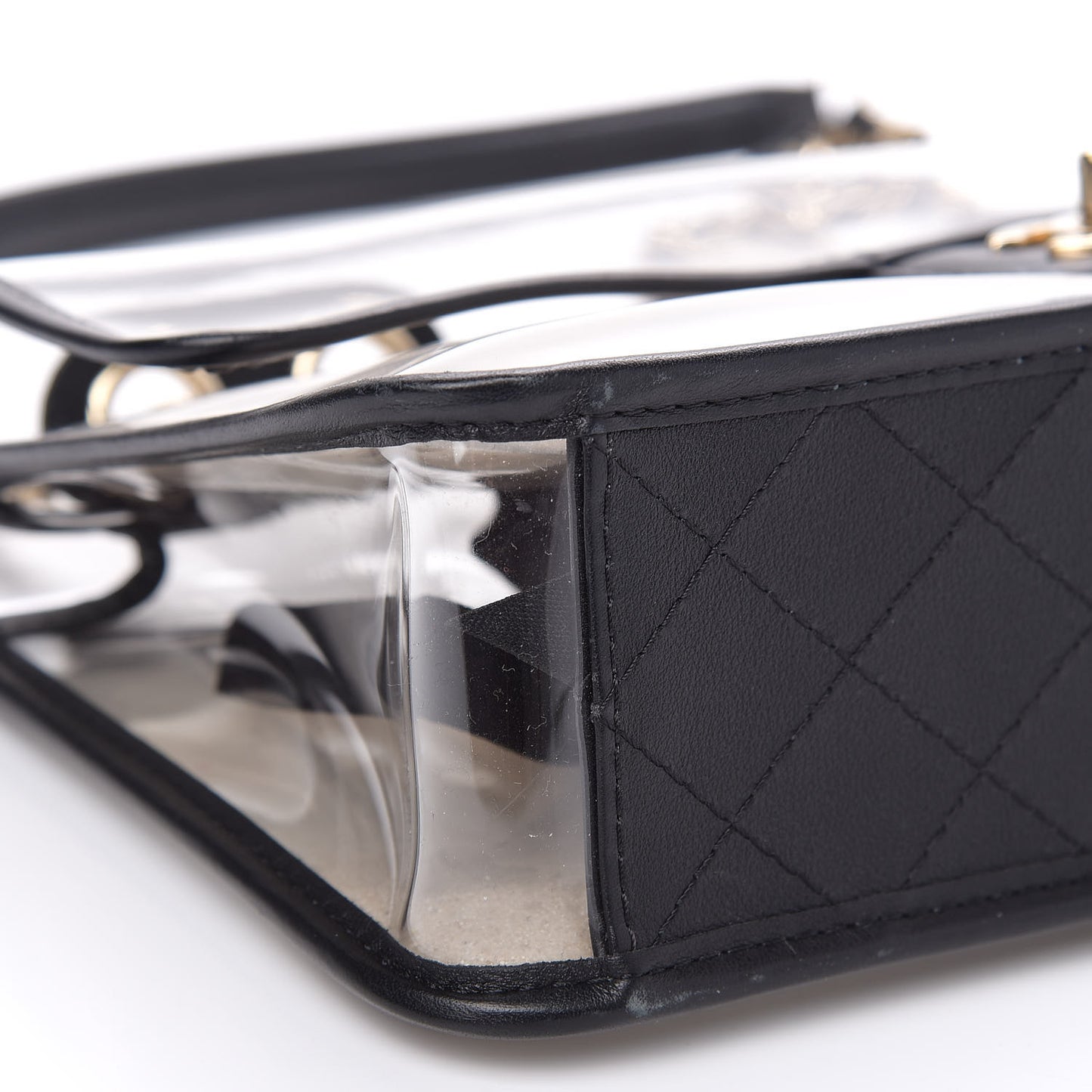 Lambskin PVC Medium Coco Sand Flap Black
