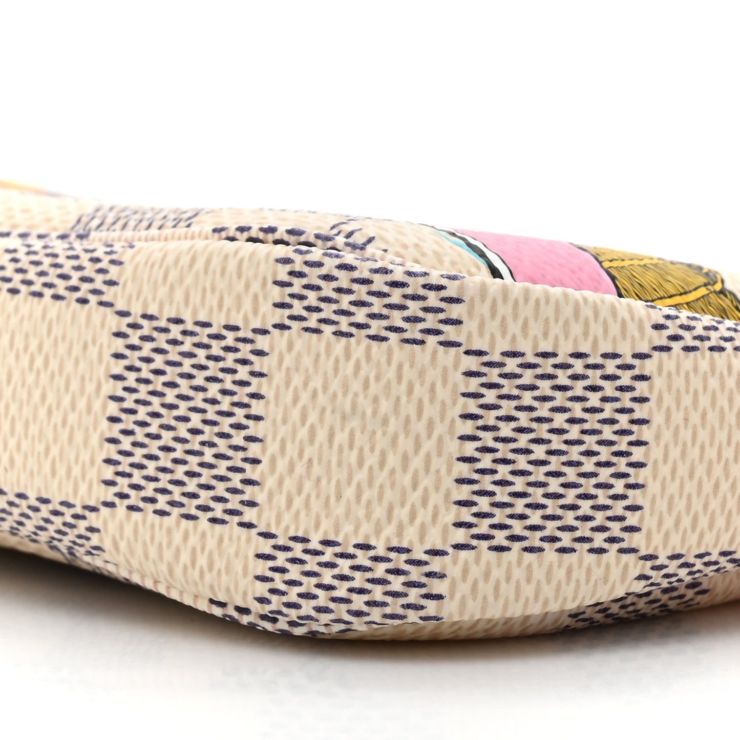 Damier Azur 2021 Christmas Animation Hollywood Mini Pochette Accessories Fuchsia