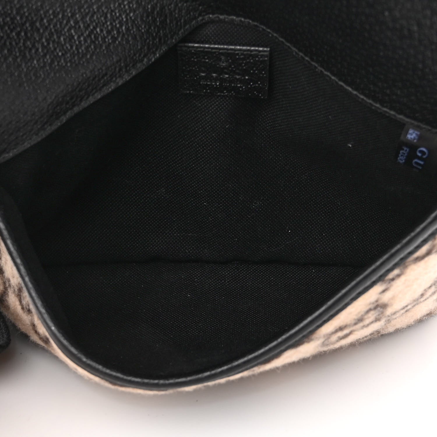 Gucci Covered Wool GG Monogram Slim Belt Bag Beige 5 of 11