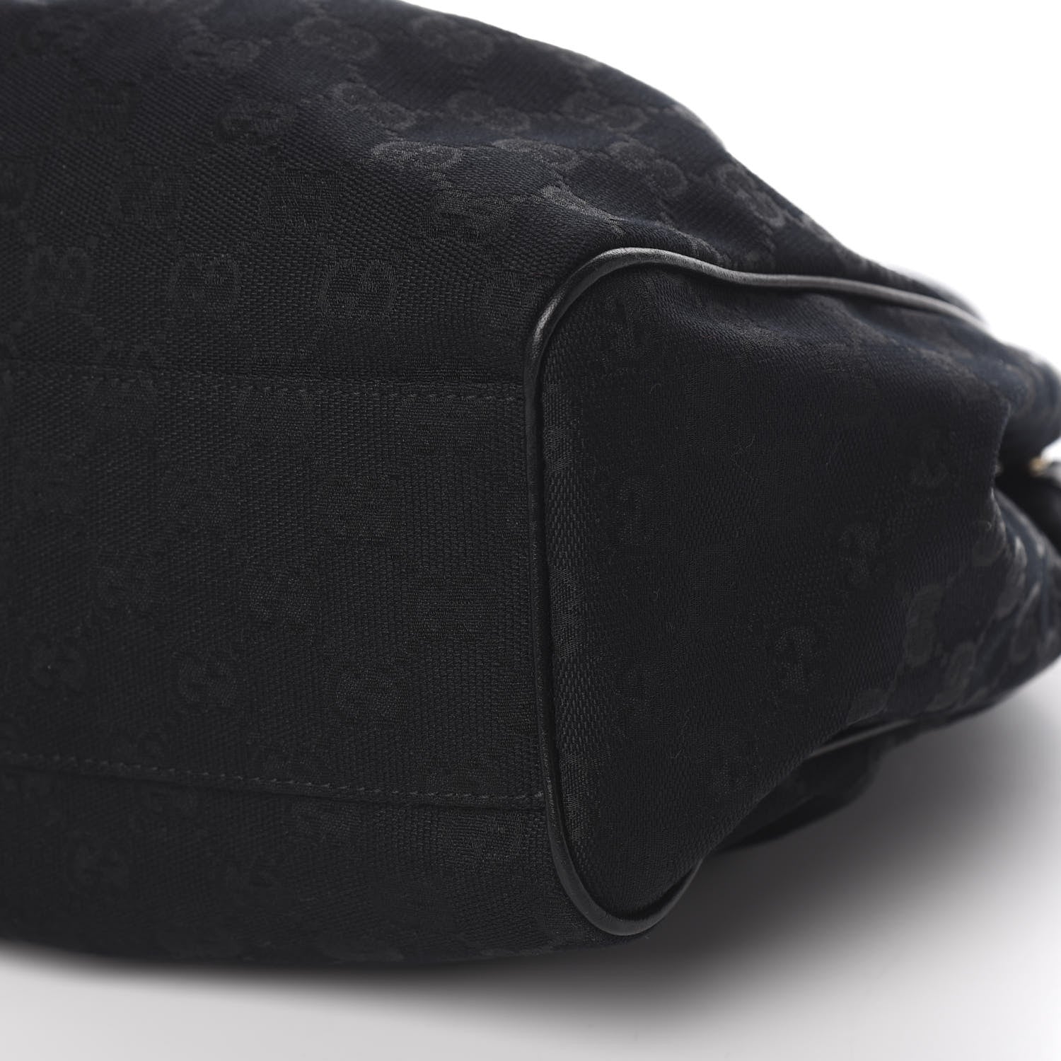 Gucci Monogram Medium Sukey Black 8 of 9