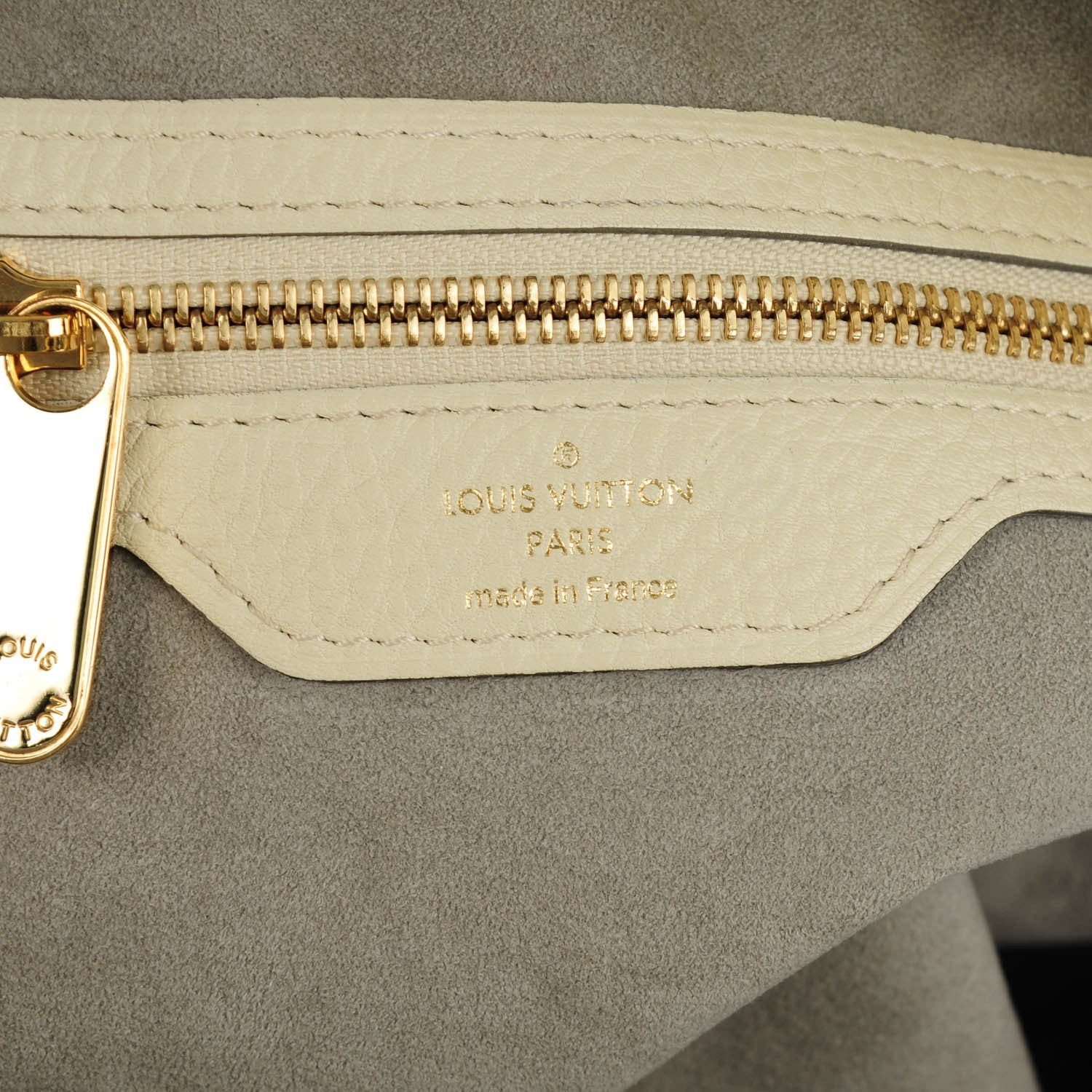 Louis Vuitton Mahina Cirrus MM Lin 6 of 7