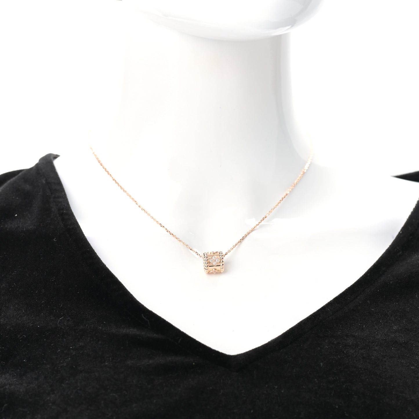 18K Rose Gold Diamond Small Perlee Clovers Pendant Necklace