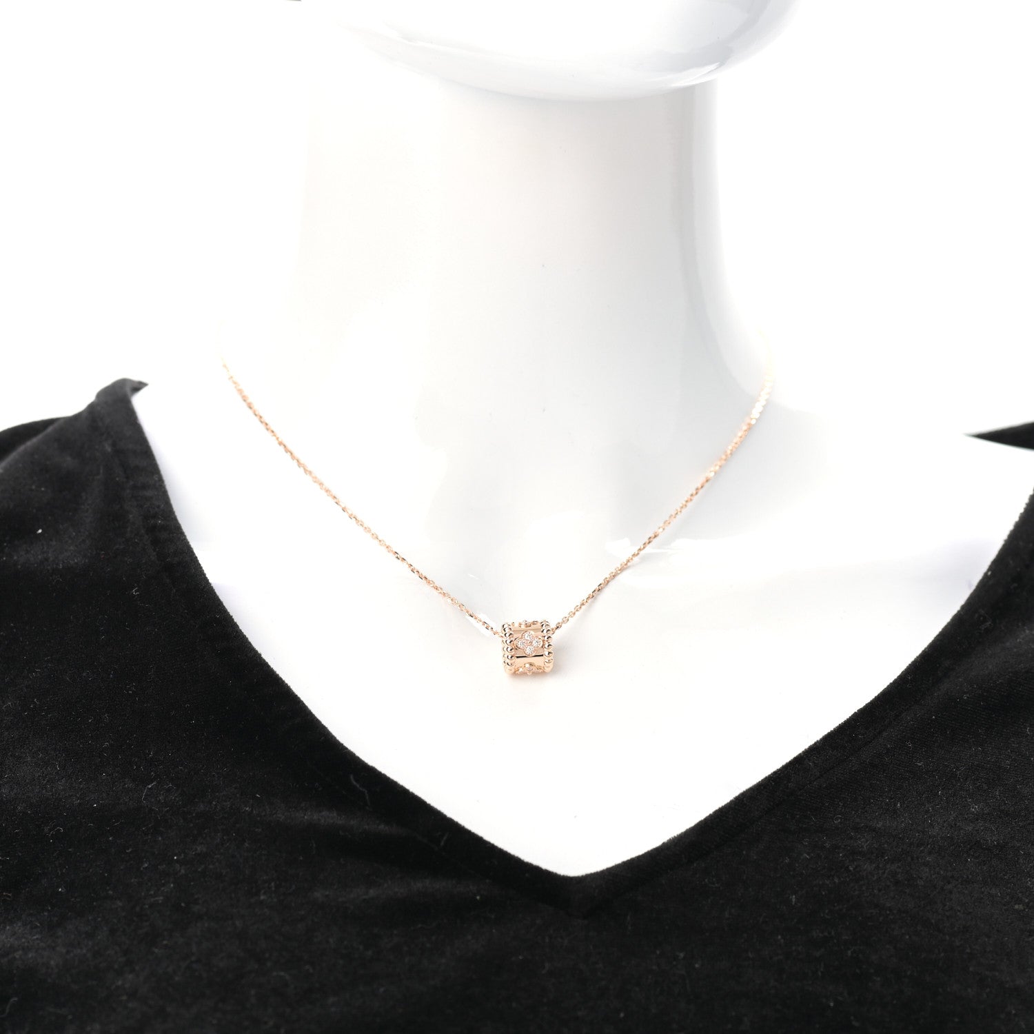 Van Cleef & Arpels 18K Rose Gold Diamond Small Perlee Clovers Pendant Necklace 2 of 7