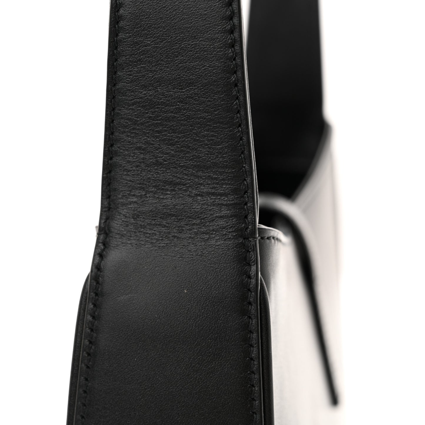 Smooth Calfskin Le 5 A 7 Hobo Black