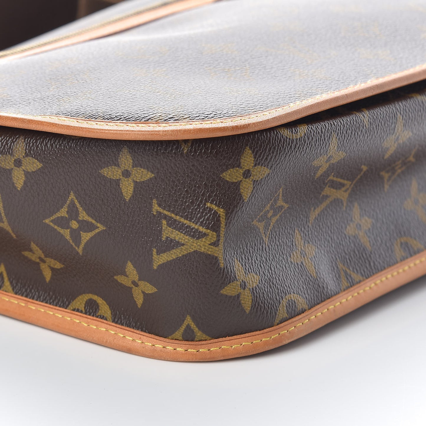 Monogram Bosphore PM Messenger