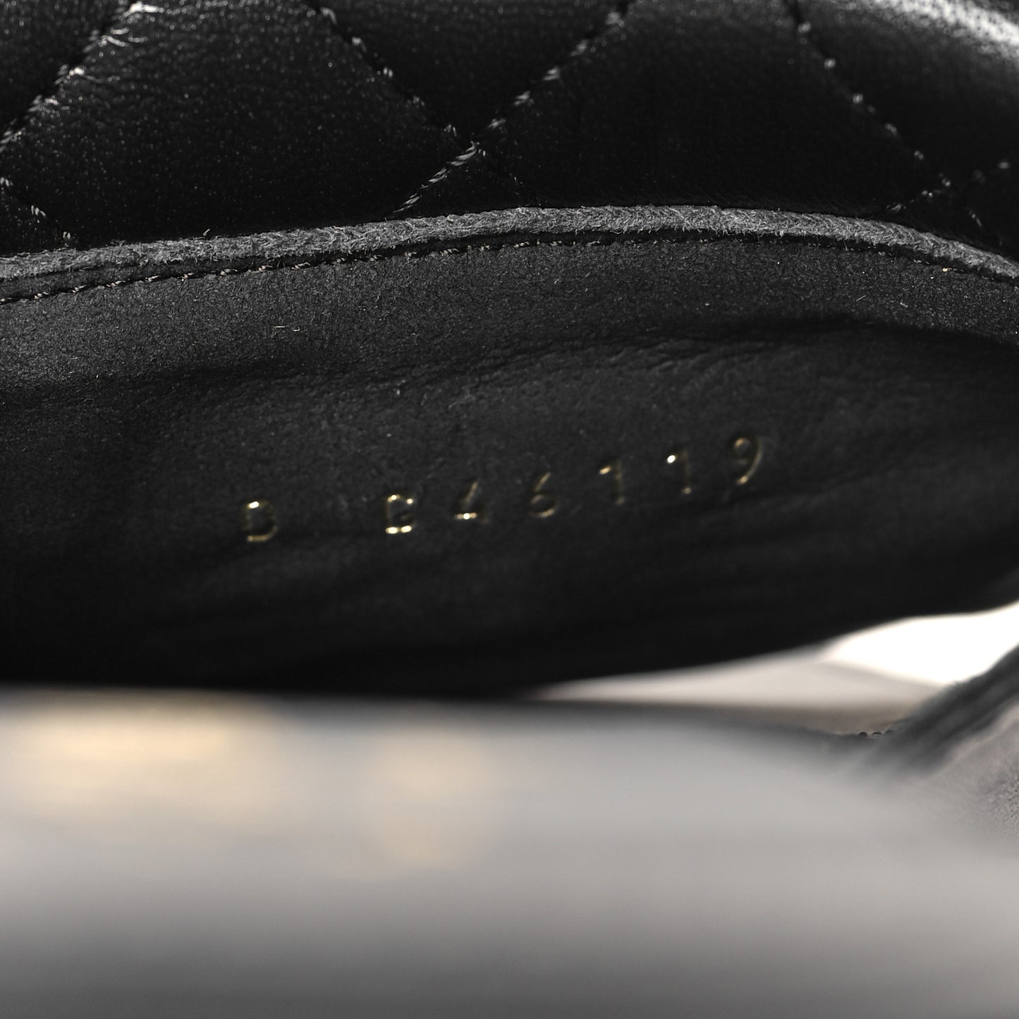 Lambskin Quilted Turnlock Flat Mules 40.5 Black