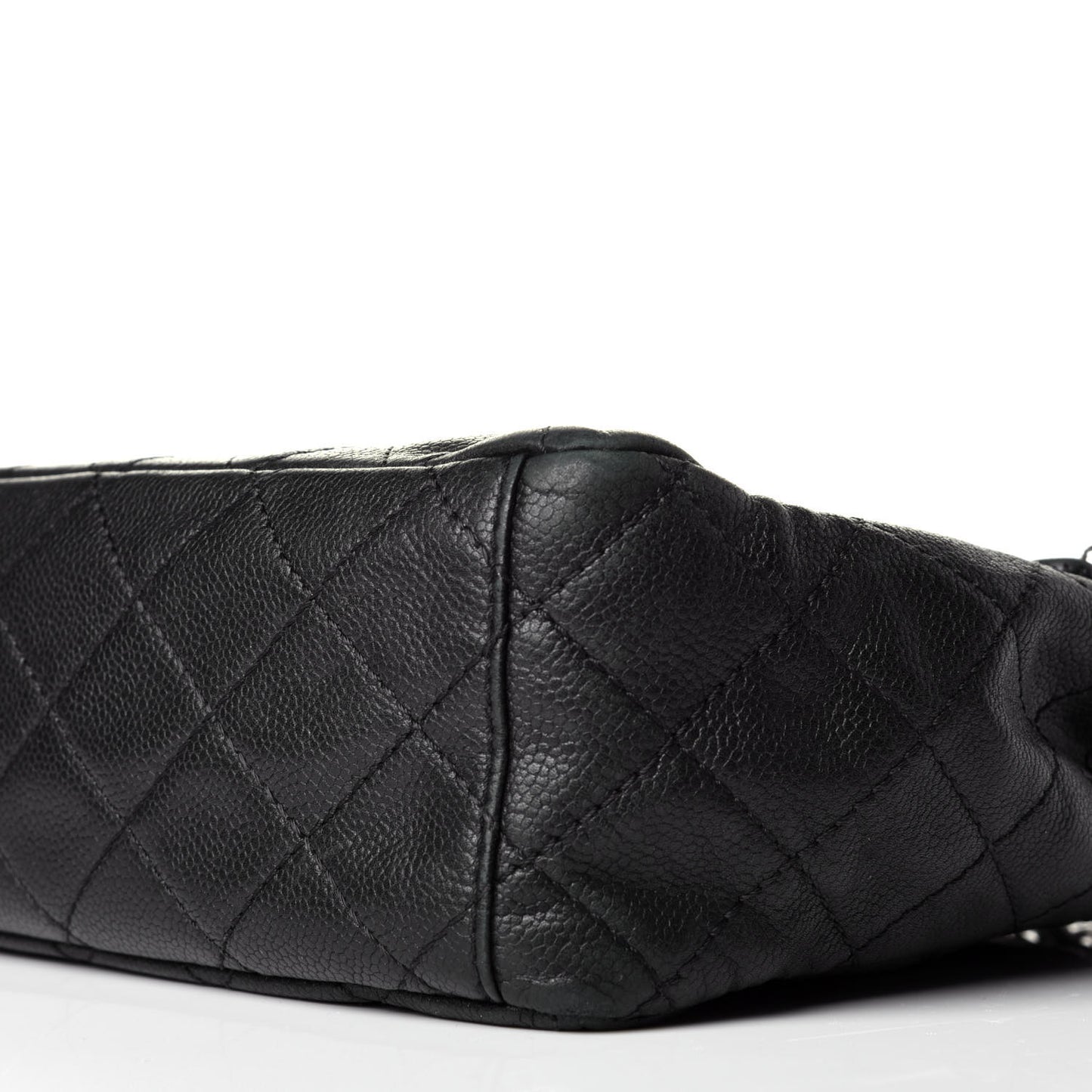 Washed Caviar Quilted Maxi Single Flap Black