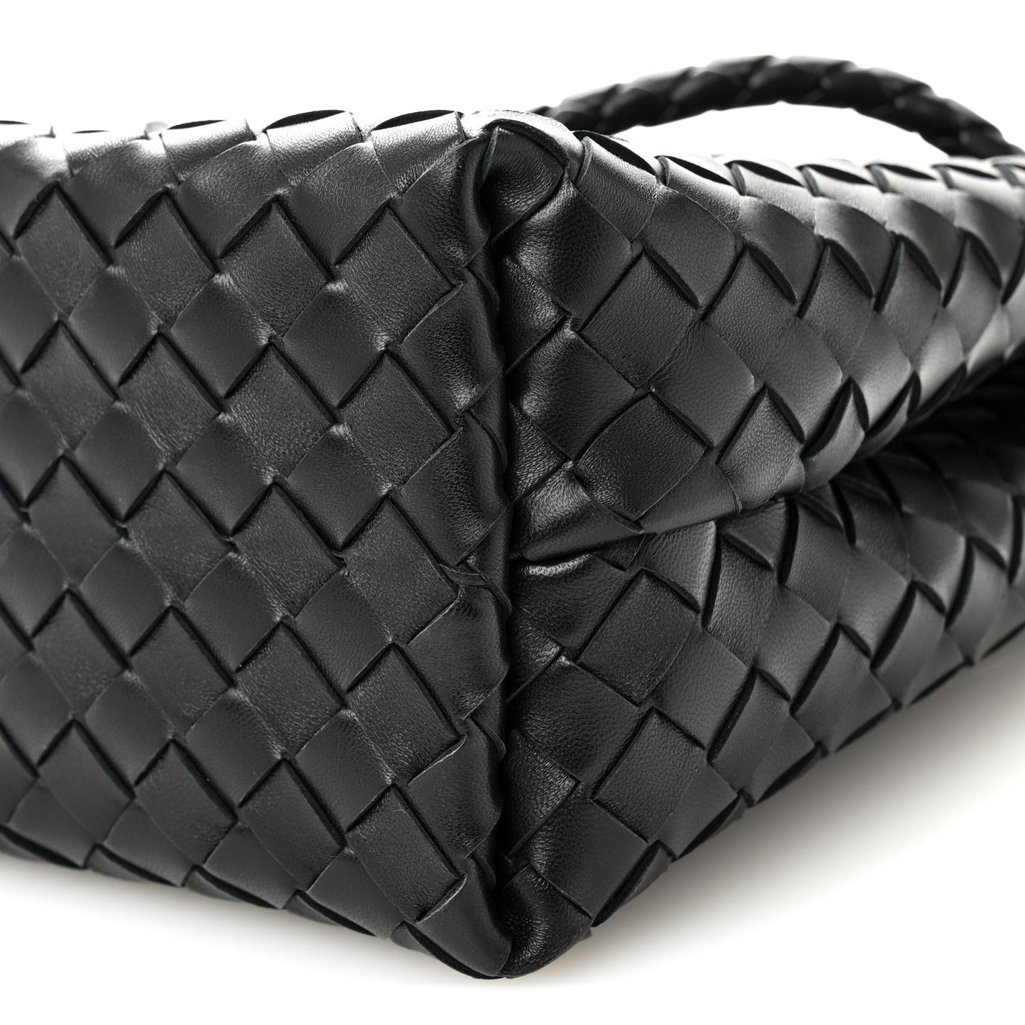 Nappa Intrecciato Medium Andiamo Shoulder Bag Black