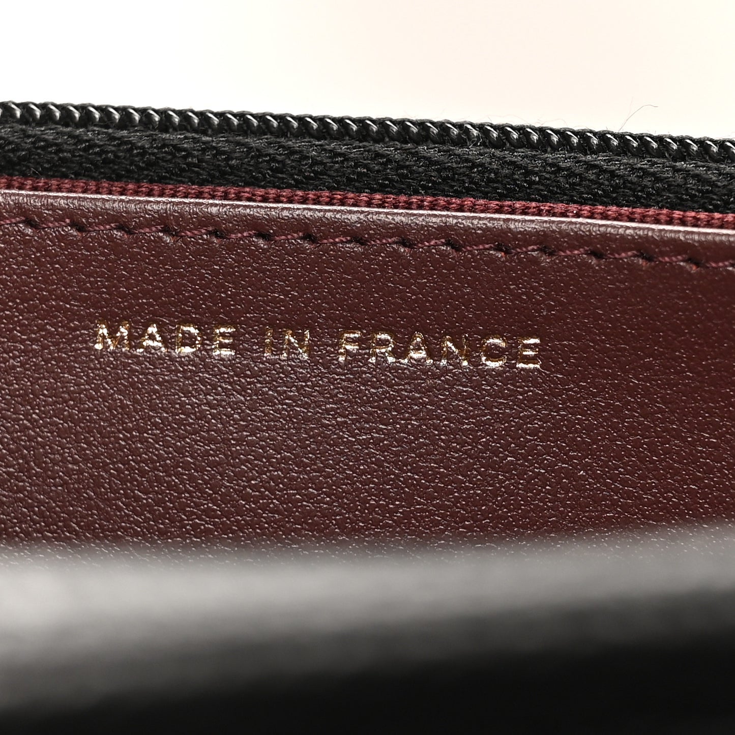 Caviar Quilted CC Turnlock Wallet On Chain WOC Black