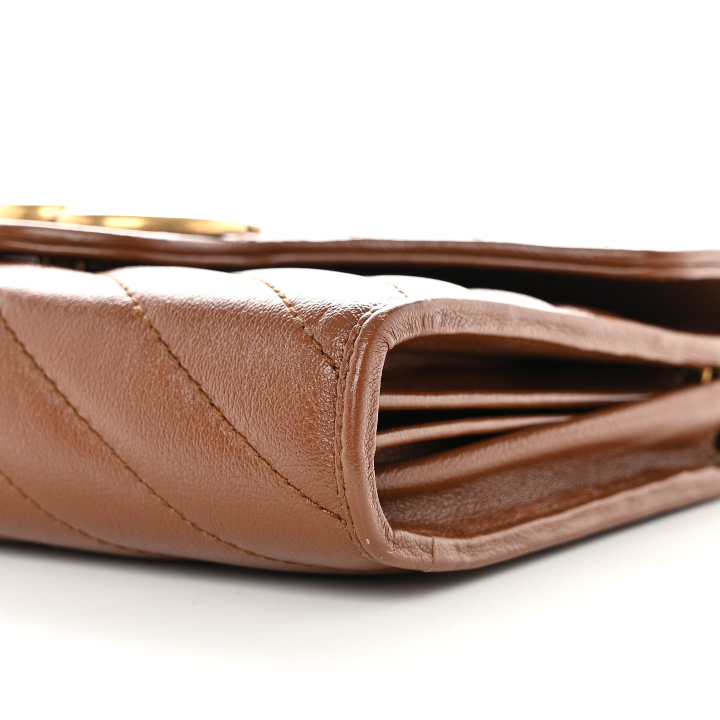 Azalea Calfskin Matelasse Diagonal GG Marmont Chain Wallet Cuir