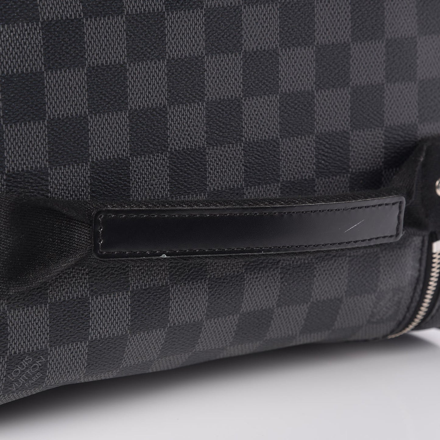 Damier Graphite Neo Eole 65