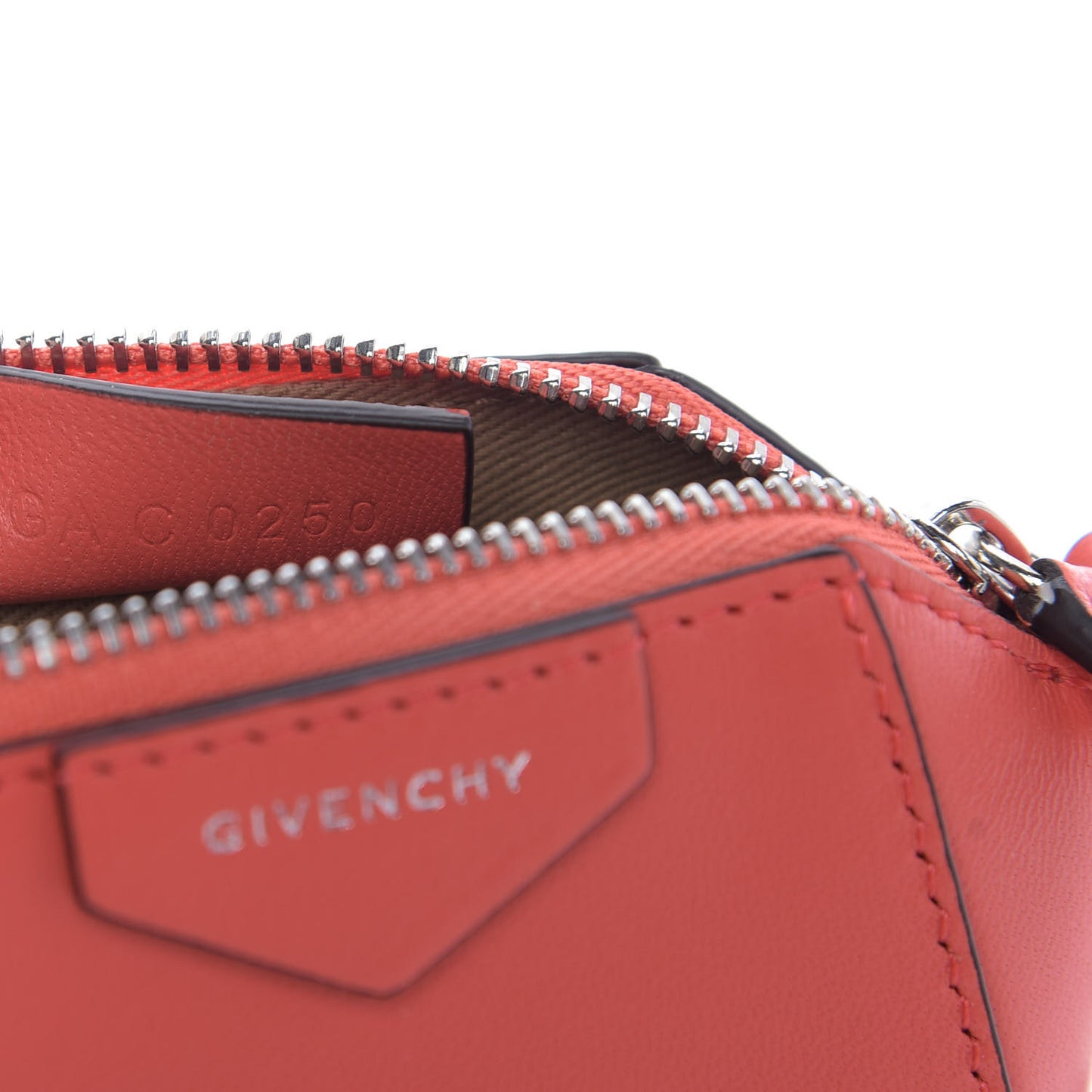 Lambskin Baby Antigona Coral