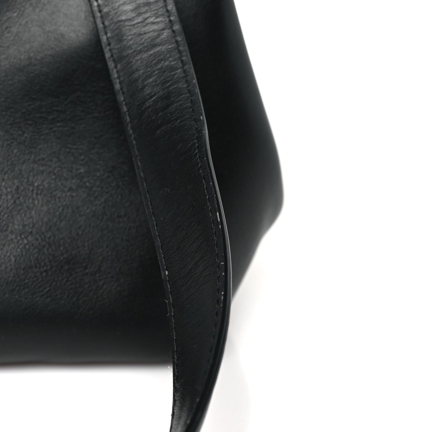 Smooth Calfskin M Frame Bag Black Flamma